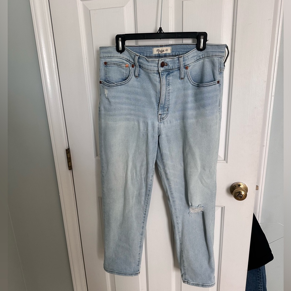 MADEWELL JEANS size 30 Midrise Classic Straight Distressed knee